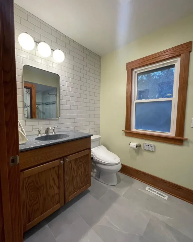 Edmunds Bathroom