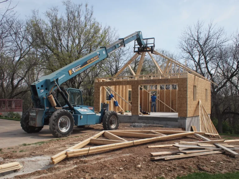 Devlin garage framing truss